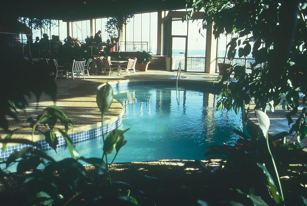 Sands Beach Club Resort Briarcliffe Acres Buitenkant foto